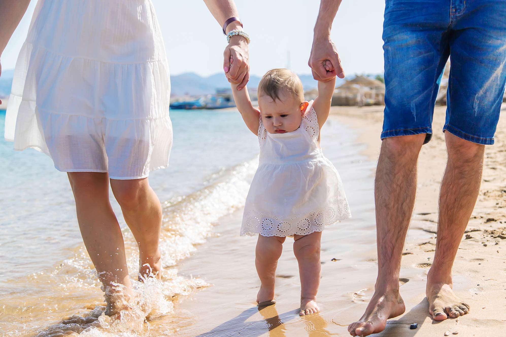 S malými deťmi na dovolenku - čo nesmie chýbať vo výbave?