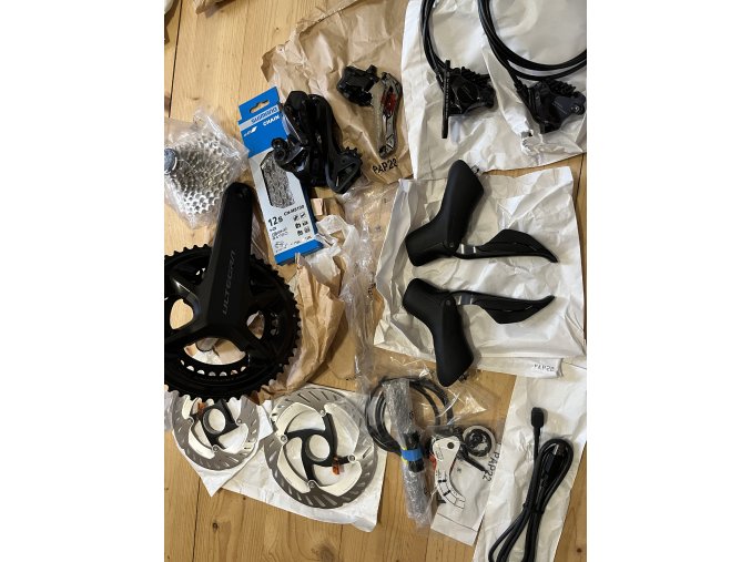 sada Shimano Ultegra 2x12s Di2 typ 8170/8150 ŘAZENÍ
