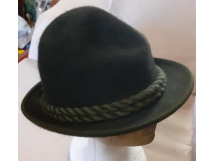 Myslivecký klobouk se šňůrou 56-57