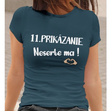 mockup of a woman wearing a crewneck t shirt 2015 el1 (7)