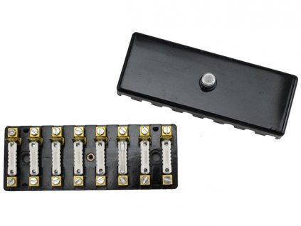 skříňka pojistková T1 + T2 na 8 pojistek