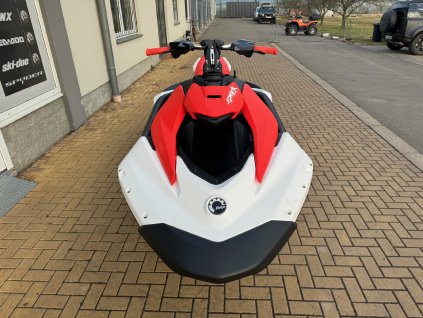 Sea Doo SPARK TRIXX 900 HO ACE 3-up iBR 90hp modro-černý