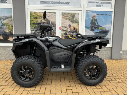 čtyřkolka Nový CF-Moto Gladiator X520 EFI EU5-modré barvy