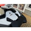Skútr vodní Sea-Doo SPARK TRIXX 900 HO ACE 3-up iBR 90hp bílo-červený model 2026