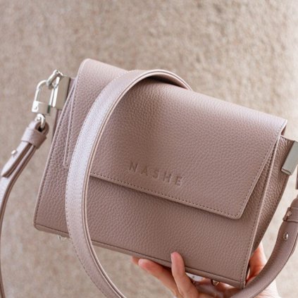 Switch Maxi brudny roz torebka crossbody nashe polskie torebki skorzane 12