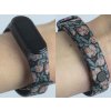 Náhradní náramek Mi band 3/4/5/6/7 Červené květiny (Barevná varianta Bílá, Pro Přístroj Xiaomi Mi Band 7)