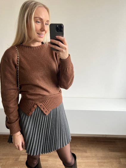 Hnědý pletený svetr - hebký svetr v teplem odstínu karamelu