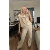 Béžový komplet s vestou - moderní dvojdílný outfit pro volný čas