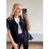Černý komplet s vestou - moderní dvojdílný outfit pro volný čas