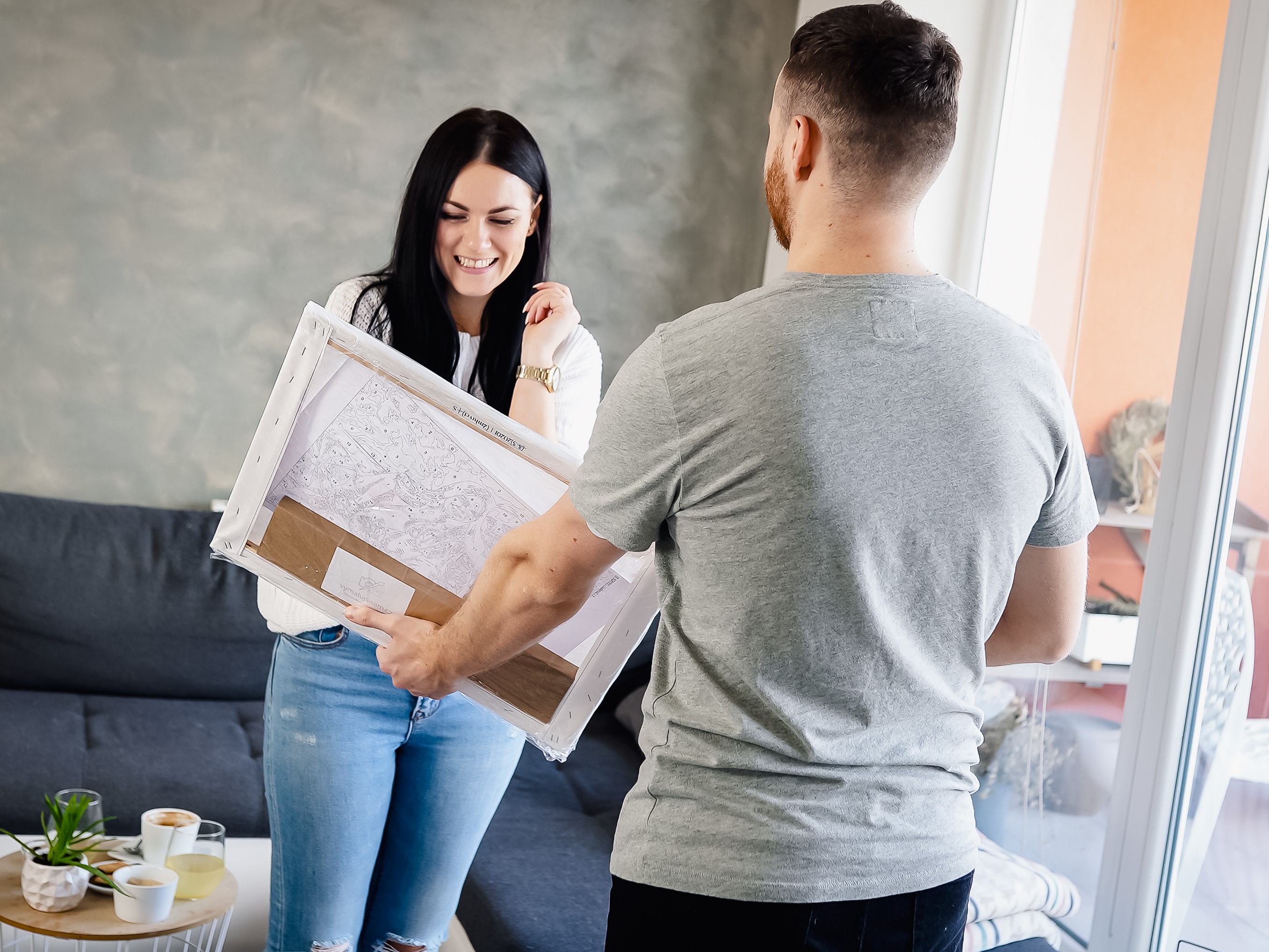 7 príležitostí, na ktoré je maľovanie podľa čísiel skvelým tipom na darček