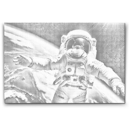 M2_Bodkovanie_-_Astronaut_s_planétou_Zem