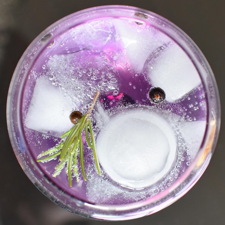 Jak poznat kvalitní gin: Co rozhoduje o kvalitě a na co si dát při výběru pozor