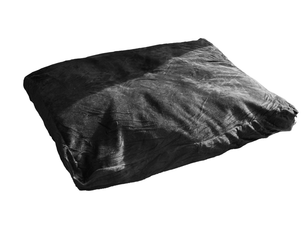 E-shop Mäkký vankúš pre psa ROYAL PET 75x60 cm, čierny