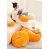 Oranžový polštář ve tvaru dýně PUMPKIN 18 cm pro podzimní výzdobu