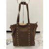 Kožená kabelka s cvočky (Barva Hnědá)