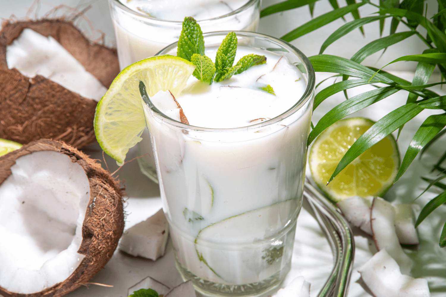 Grilovaný ananasový koktejl s rumem - Tropické osvěžení