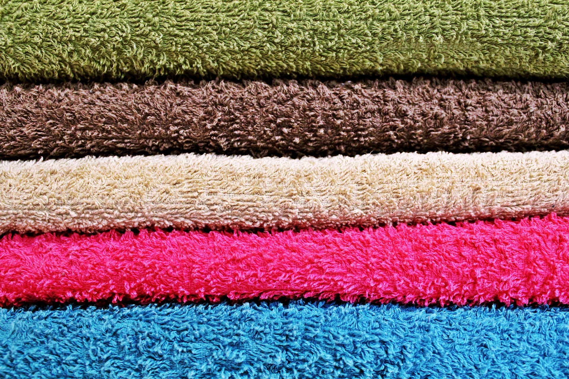 Jak vybrat kvalitní osušku či ručník. Na co se zaměřit při jejich výběru?