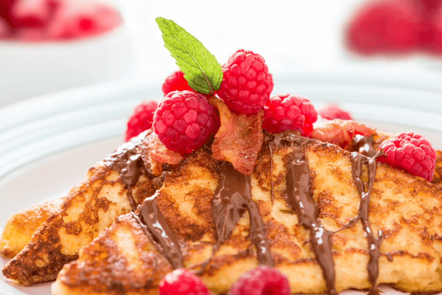 Fitness French Toast na grilu s malinami a čokoládou