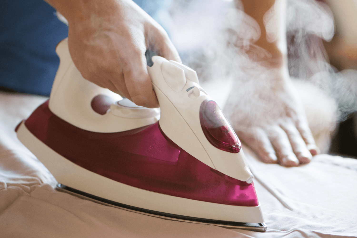 Jak žehlit povlečení z mikrovlákna?