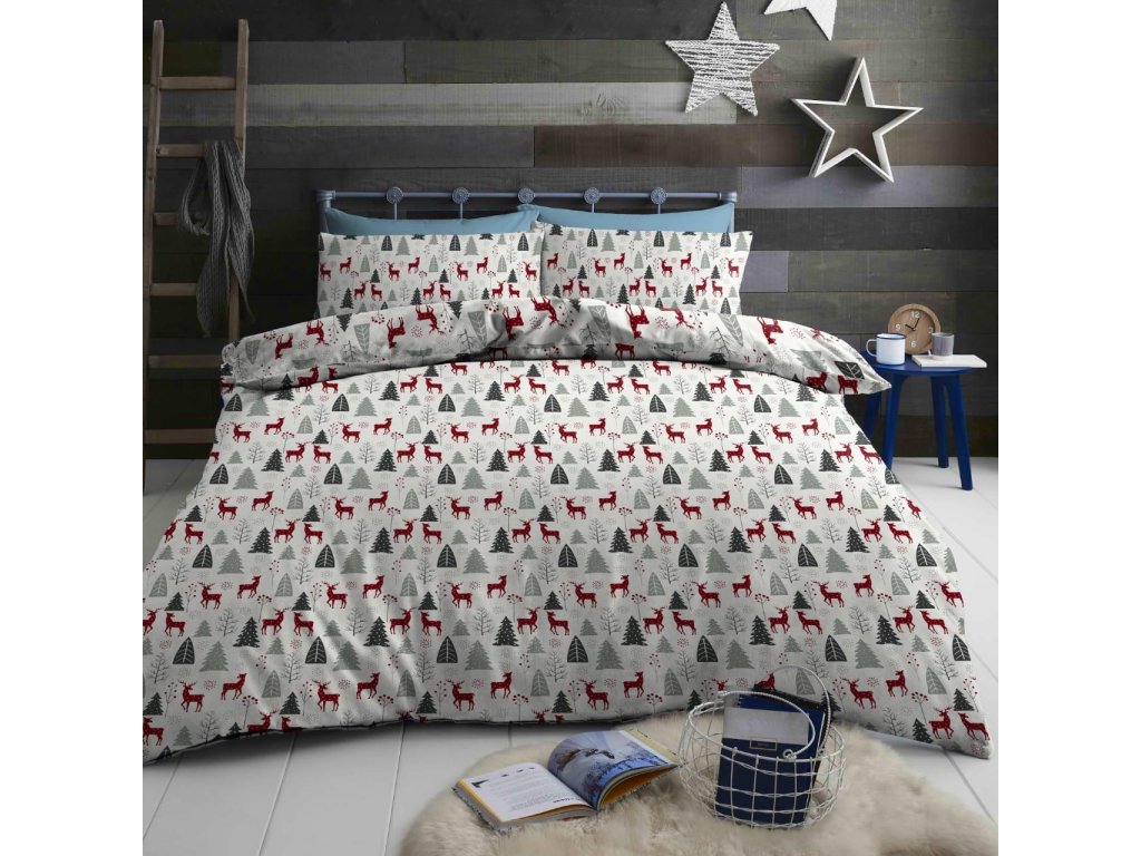Flanelové povlečení RED DEERS AND TREES bílé – zimní motiv s jeleny a stromy