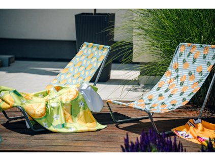 Skládací plážová lehátka SAND PINEAPPLE – sada 2 ks s tropickým motivem