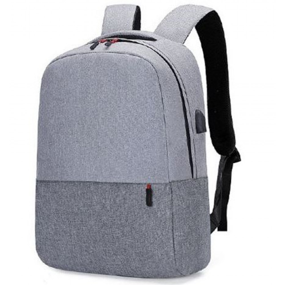 Šedý sportovní batoh s USB portem