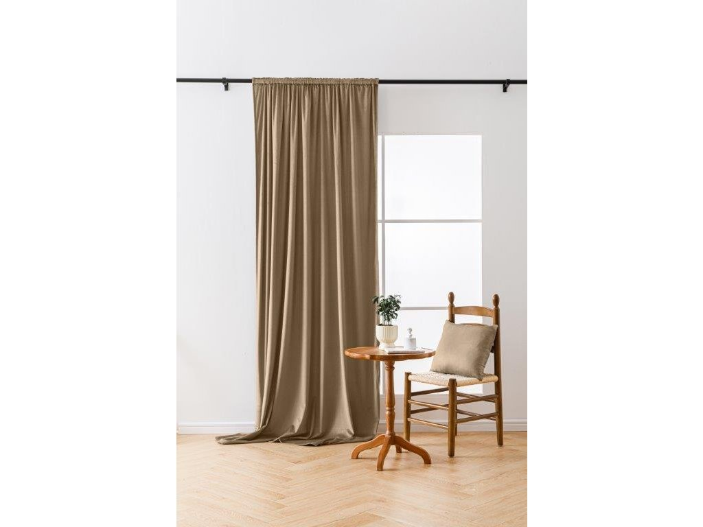 Světle hnědý zatemňovací závěs VELVET 140x250 cm Zavěšení: Kovové kroužky