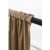 Světle hnědý závěs VELVET 135x250 cm - kombinace stylu a funkčnosti