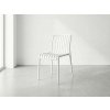 Stylová židle TREGO bílá z plastu do jídelny i na terasu