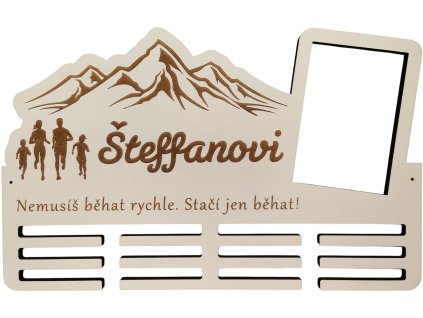 Věšák na medaile se jménem a fotkou