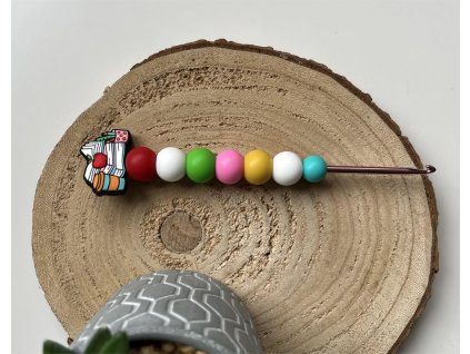 Škola háček se silikonovými korálkami vyrobenolaskou