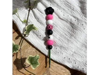 Háček se silikonovými korálky - Black rose