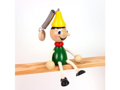 pinocchio drevena figurka na pruzine pro deti