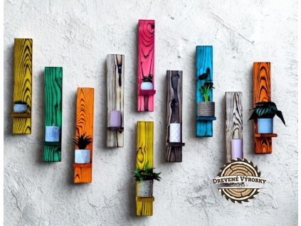 Set 3 dekoratívnych poličiek – ručne vyrobené drevené poličky eLHa, originálna interiérová dekorácia Slovensko