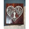 Drevený Strom života v srdiečku – darček plný rovnováhy, lásky a príbehu