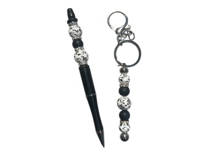 "Přívěšek + propiska" - music