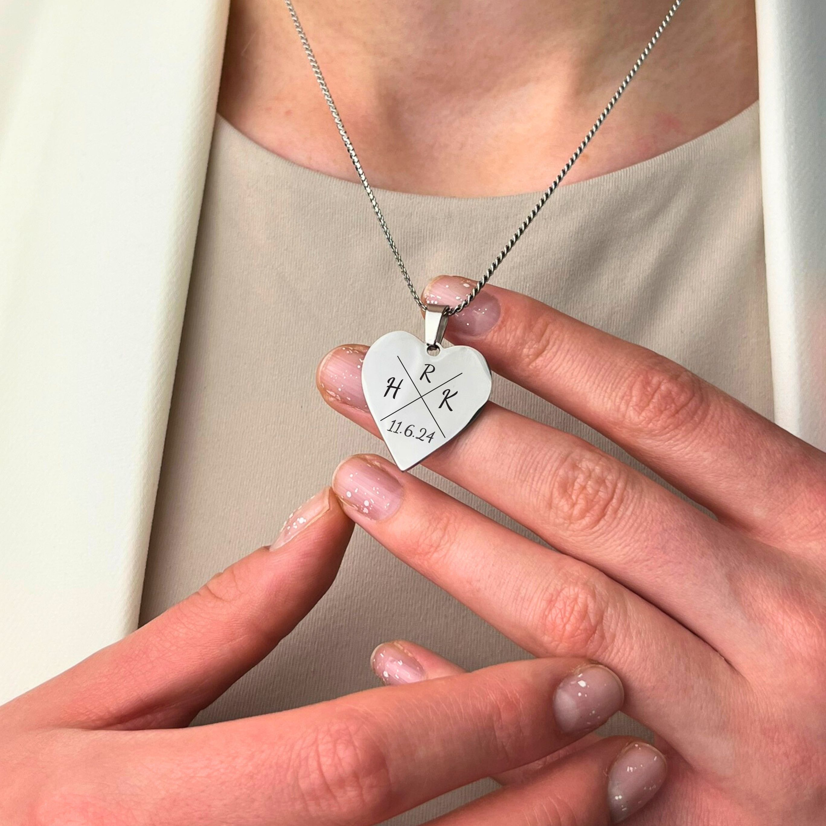 Ruční výroba šperků Vyryjto