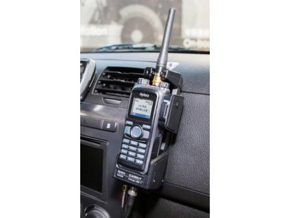 Hytera CK03 aktivní dokovací stanice pro komfortní použití přenosné radiostanice PD785 a PD795 ve vozidle.