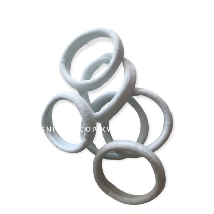 biele klasicke gumičky