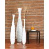 VYSOKÁ DŘEVĚNÁ DEKORATIVNÍ VÁZA BÍLÁ LOMENÁ