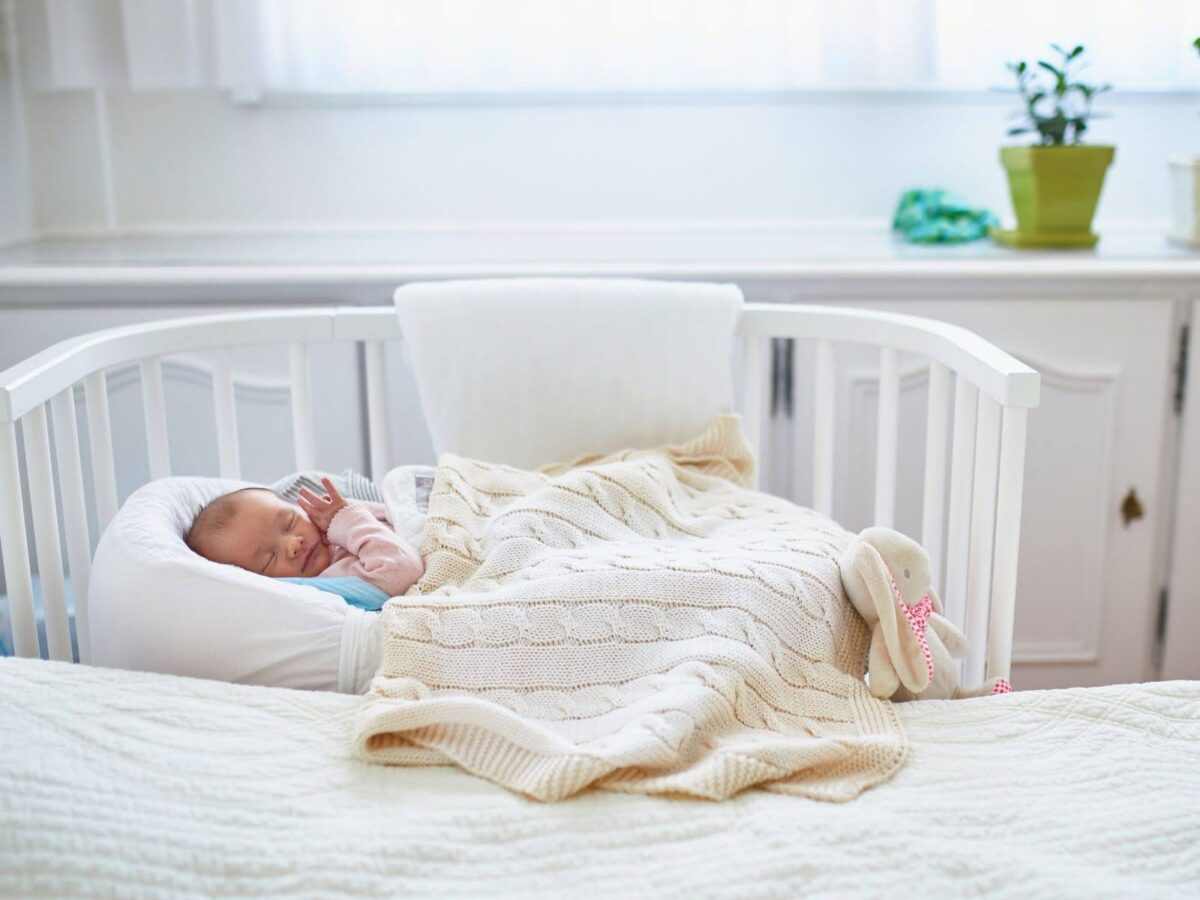 Maminky sobě: Jak vybrat postýlku pro miminko?