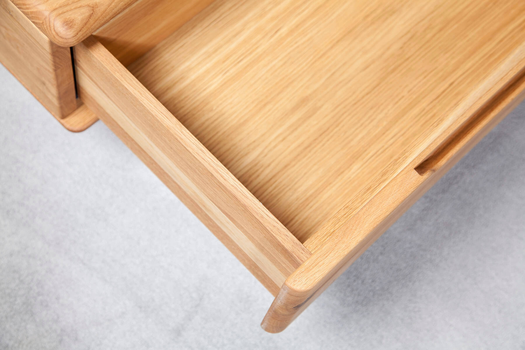Komoda JELÍNEK FLABO 2Z6 Materiál: Dub, Moření: Přírodní (obrázek 6)