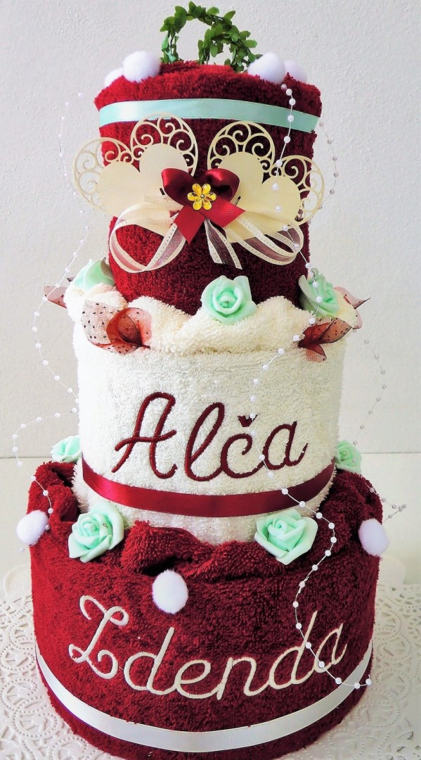 VER Textilní dort třípatrový-vínovo/bílý s vyšitými jmény