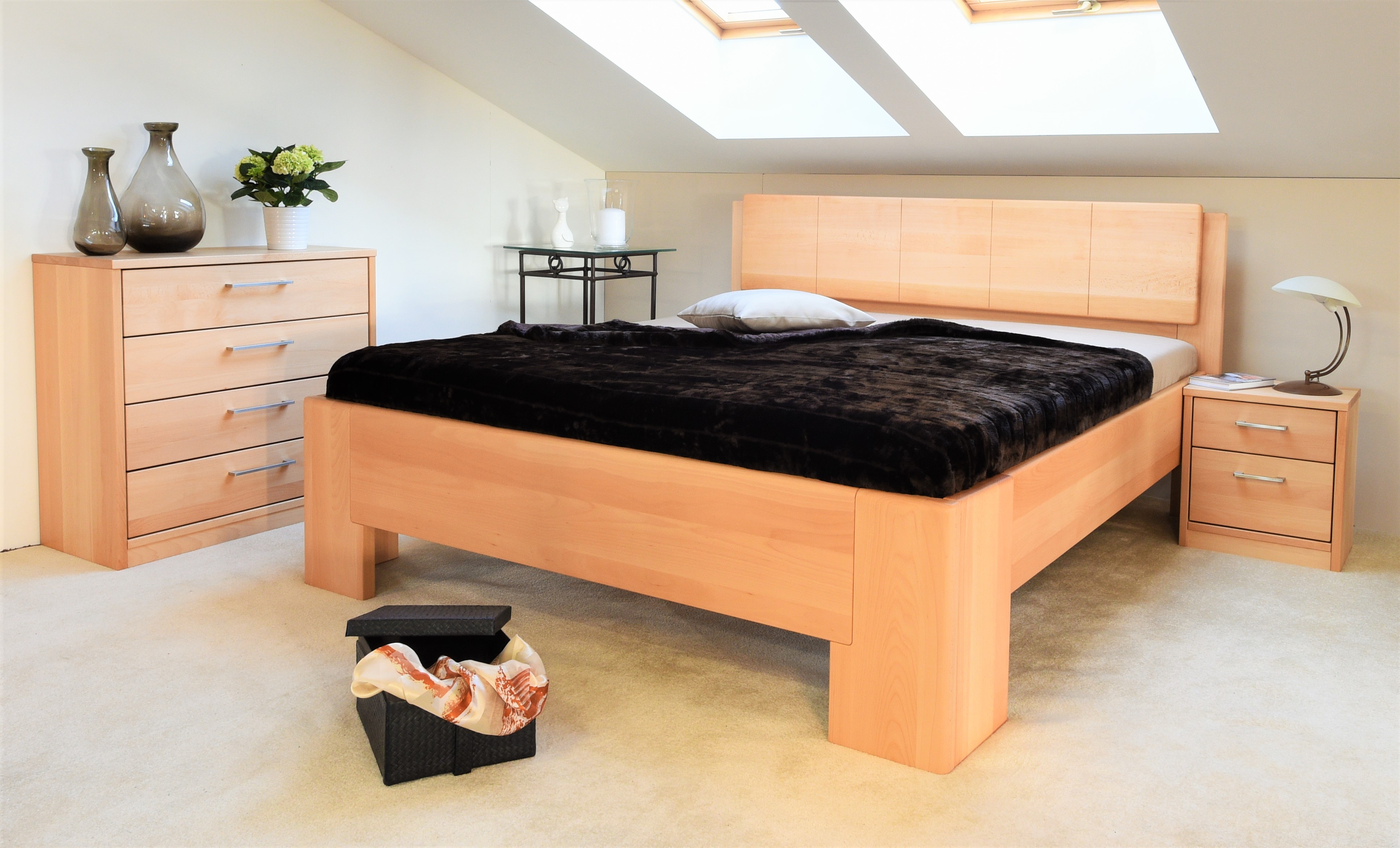 Postel Kolacia design Manhattan 1 - masiv buk Rozměr: 80x190 cm, Moření: Olej č. 1
