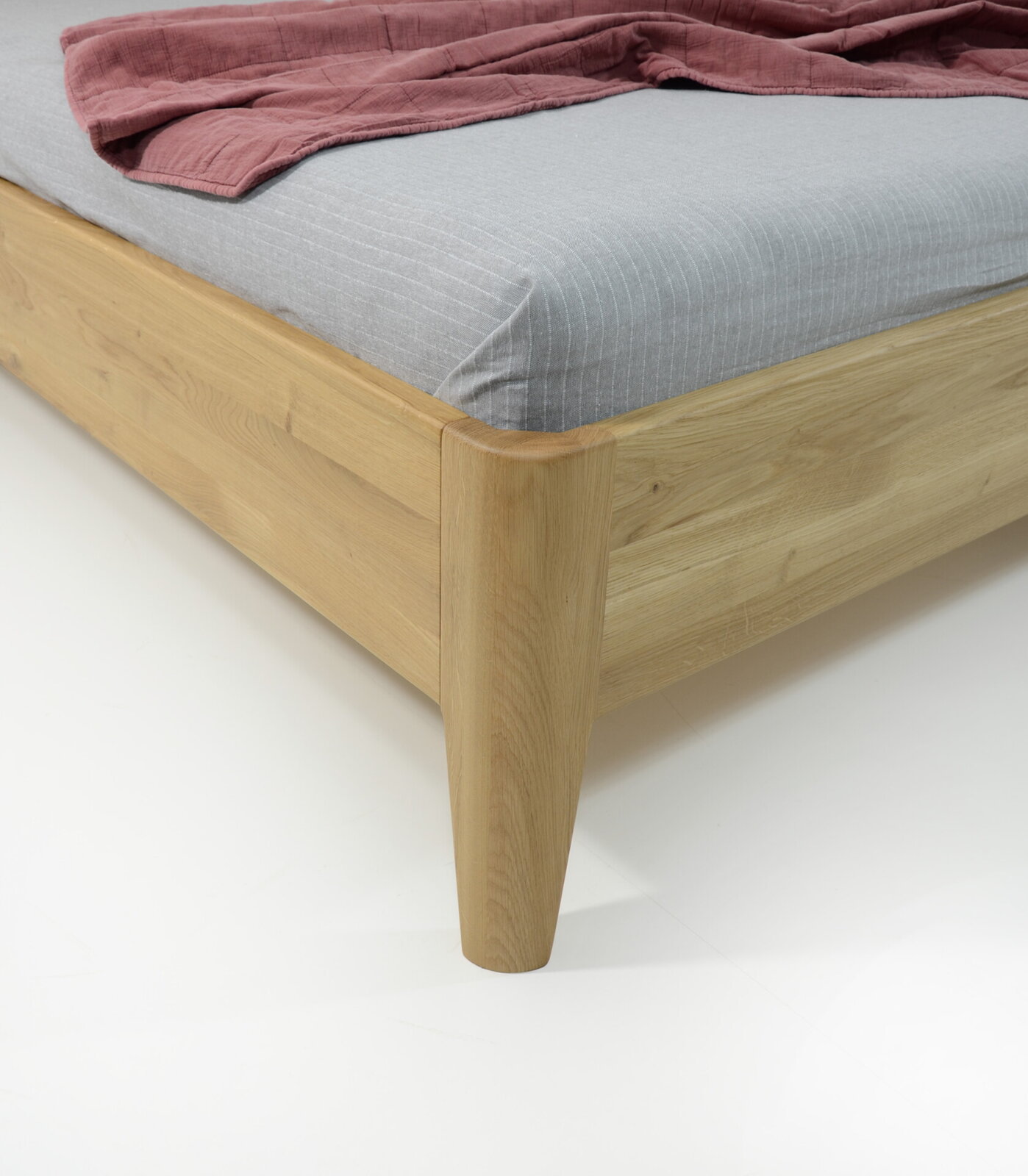 Postel GWdesign Rika Rozměr: 90x200 cm, Moření: Buk-B0 (obrázek 4)