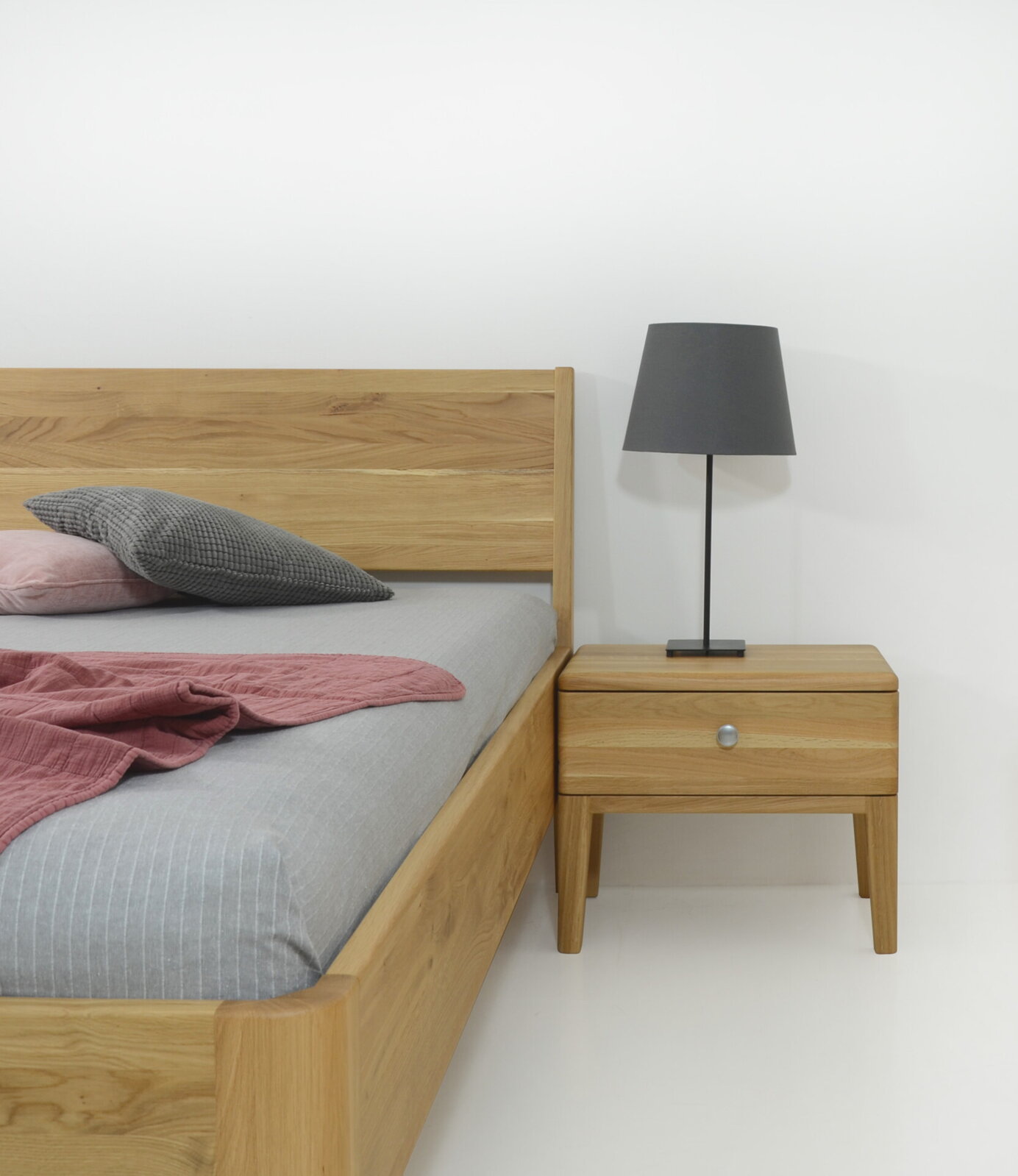 Postel GWdesign Rika Rozměr: 90x200 cm, Moření: Buk-B0 (obrázek 5)