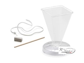 Forma na svíčky - jehlan 84 x 47 mm