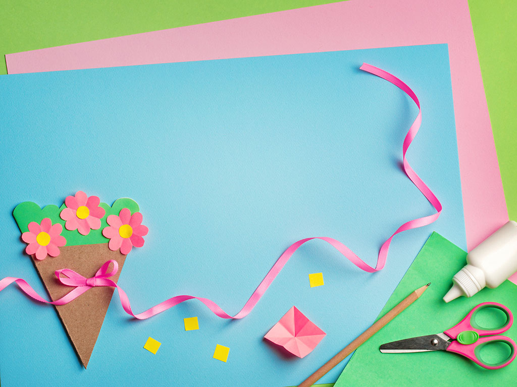 Barevné papíry ve výtvarce – co s nimi a jak je využít naplno