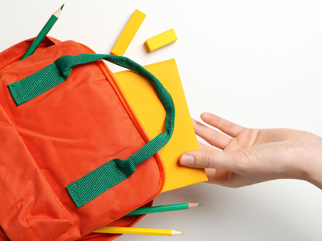TOP 10 výtvarných pomůcek do batůžku na dovolenou