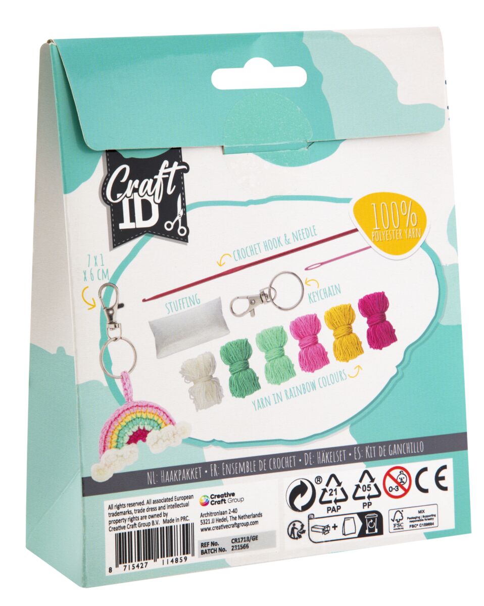 Háčkovaný přívěsek na klíče - duha